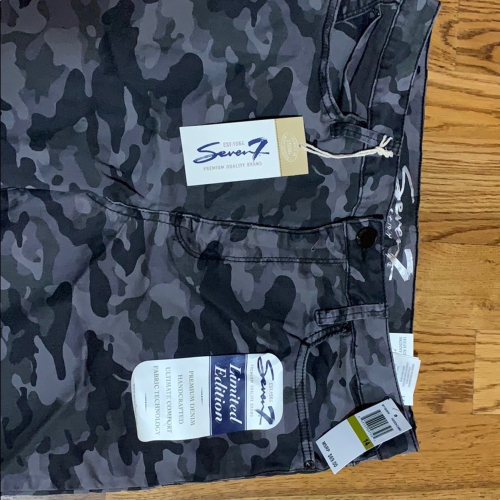 Camo pants